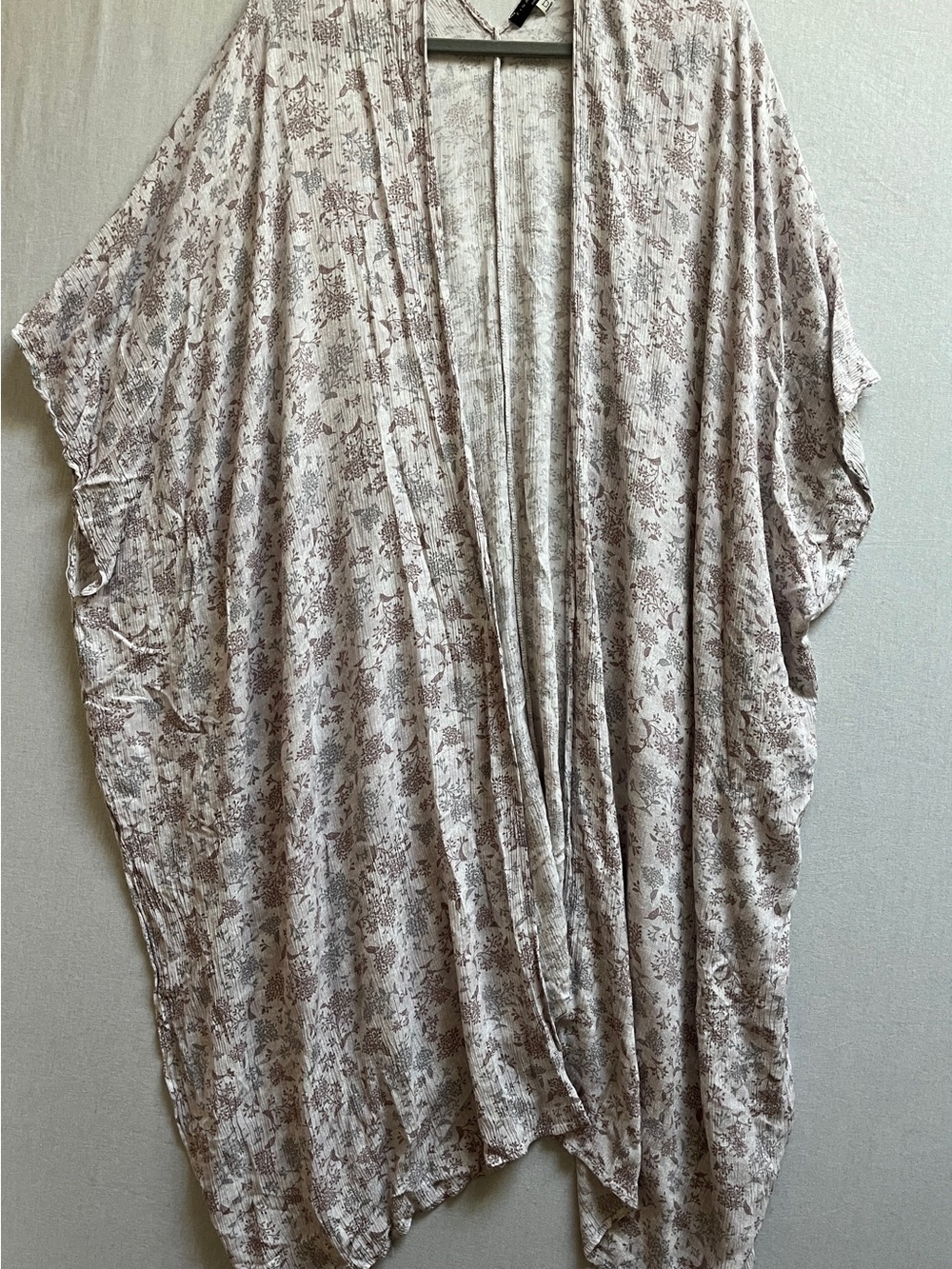 Final Touch Light Floral Kimono Cardigan Sz M